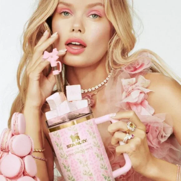 Stanley x LoveShackFancy Full Collection - Picture 7 of 14